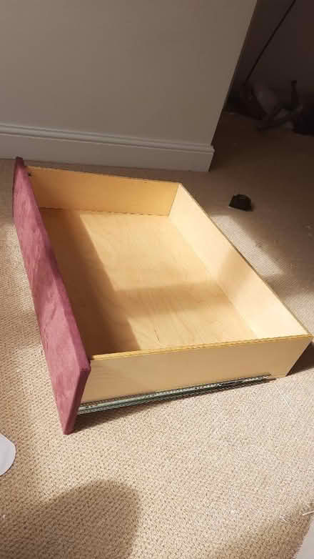 Photo of free Large underbed/storage drawer (Byfleet KT14) #1