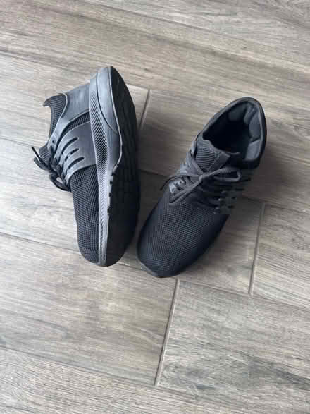 Photo of free Steel toe trainers (L14 3NB) #1