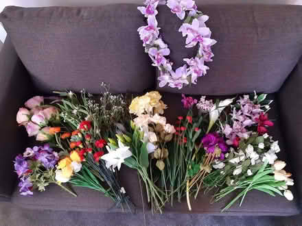 Photo of free Artificial flowers and foliage (Woodseats S8) #3