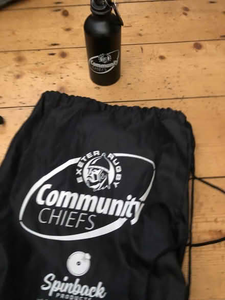 Photo of free Exeter chiefs bag and small water bottle (Bear Flat BA2) #1