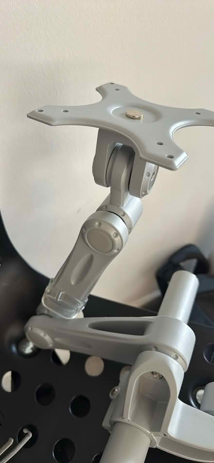 Photo of free Dual monitor mount (Trumpington) #4