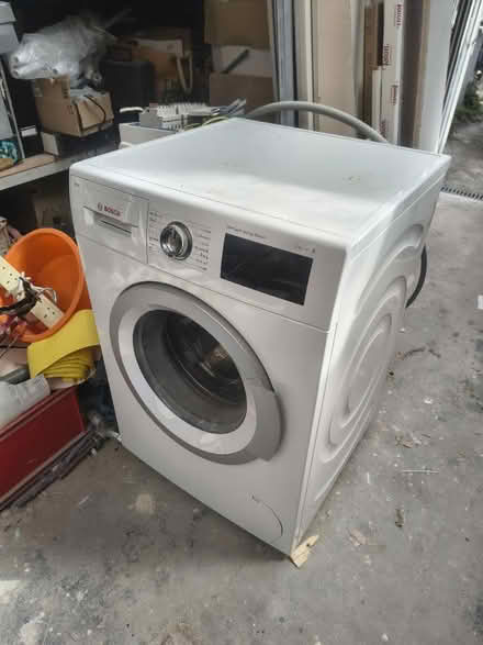 Photo of free Bosch washing machine (CR0/SE25) #1