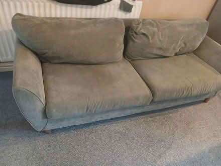 Photo of free grey sofa (Halesowen B62) #4