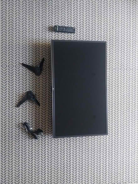 Photo of free LG Smart TV 32'' (Brook Green, W14) #1