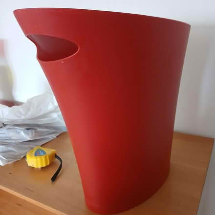 Photo of free Red Plastic Waste Paper Basket (CT14) #1