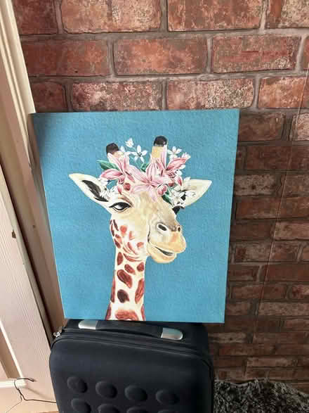Photo of free Giraffe canvas picture (Peachcroft OX14) #1