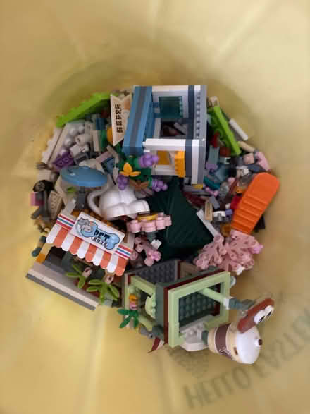 Photo of free Mini Lego sets (L36 Roby) #2