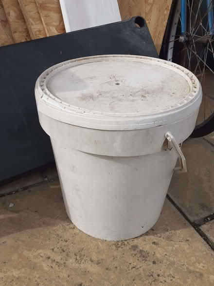 Photo of Plastic tub with lid - large (Southport PR8) #1