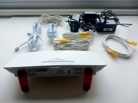 Photo of free Router + cables + plugs (N16 Stamford Hill, Hackney) #3