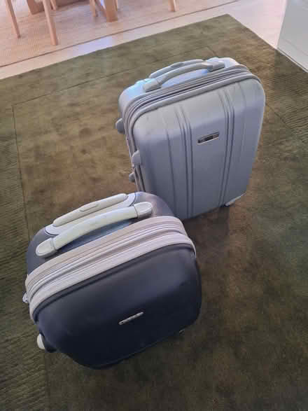 Photo of free Two small travel luggages🧳 (LS17 5BE) #1