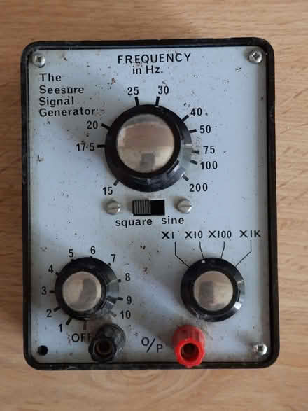 Photo of free Untested Sine and Square Wave Signal Generator (Warsash SO31) #1