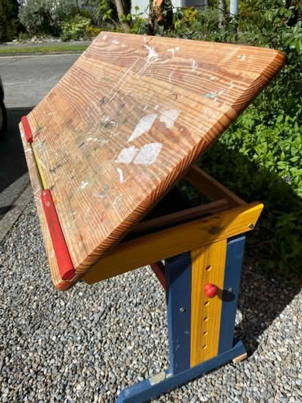 Photo of free Artists table (Shankill, D18) #2