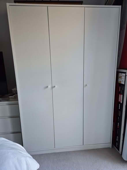 Photo of free 3 door wardrobe (Orpington BR6) #1