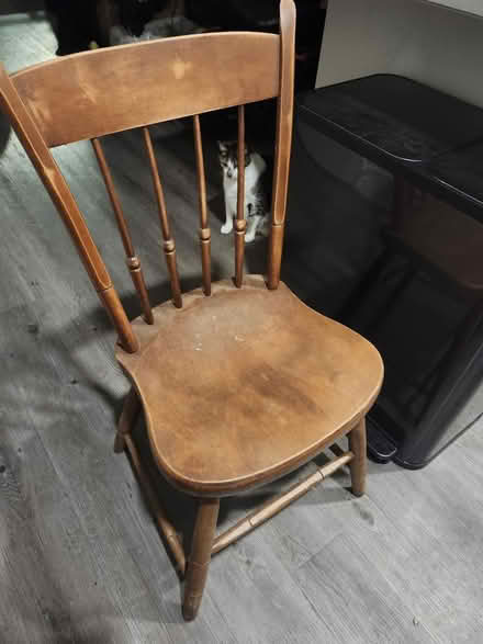 Photo of free Single wood chair (76102) #1