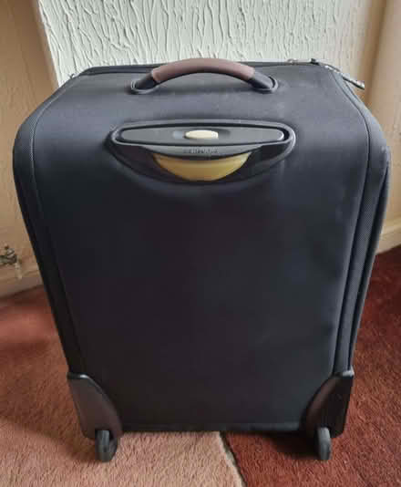 Photo of free Samsonite suitcase (Dovecote BS37) #4