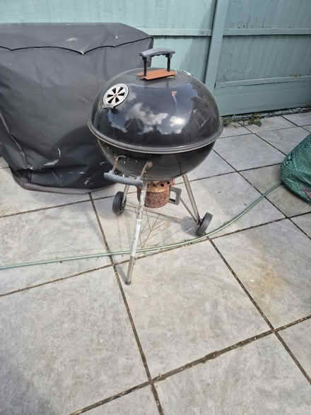 Photo of free Bbq grill (Hornchurch RM12) #3