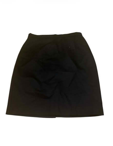 Photo of free Sisley Woman’s Skirt (Brooklyn Storage) #1
