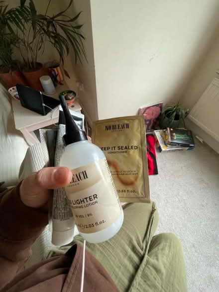 Photo of free Copper hair dye (L171AX) #1