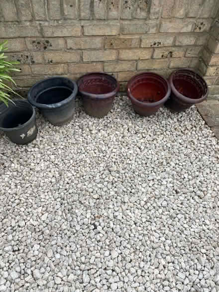 Photo of free Pots need a clean (Welling DA16) #1