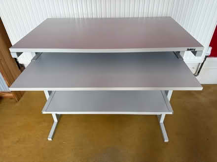 Photo of free Computer Desk (Anerley SE20) #1