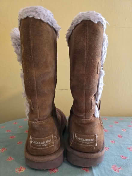 Photo of free Kid's Ugg Boots 12 (West 7th) #3