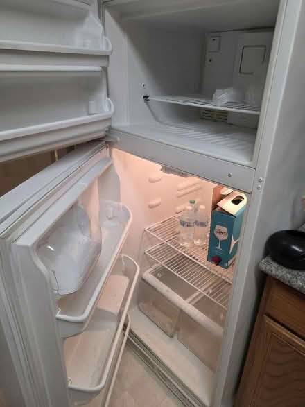 Photo of free Refrigerator (Manassas VA) #2
