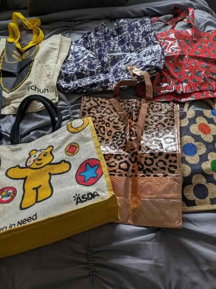 Photo of free Selection of goods (Yoker G14) #2