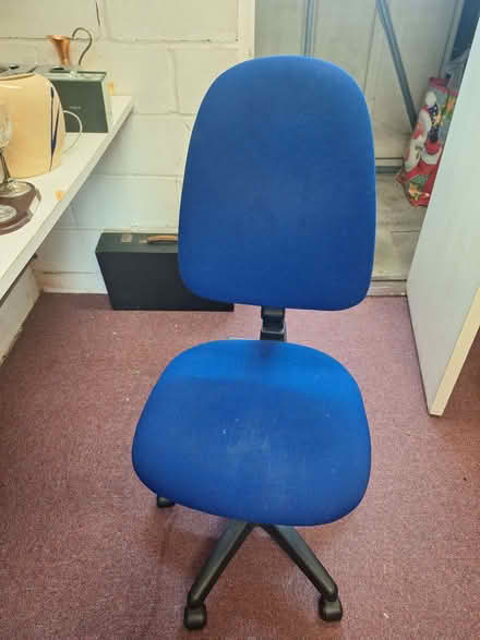 Photo of free high back office chair (Bexley DA5) #1
