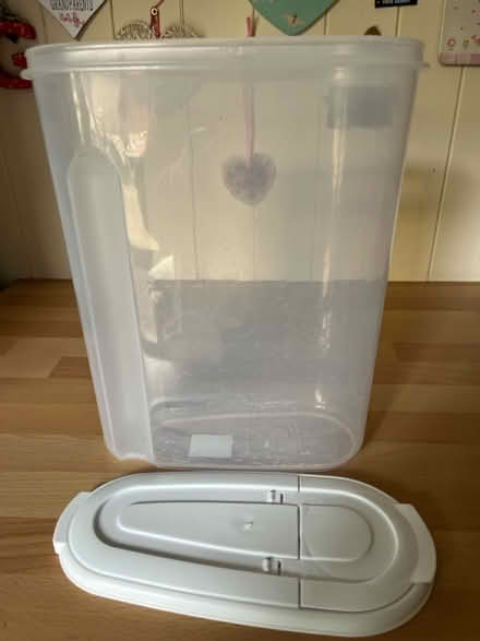 Photo of free Airtight container (Hemel Hempstead) #1