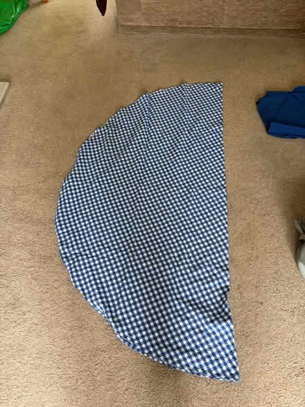 Photo of free 2 round tablecloths (Longbarn WA2) #1