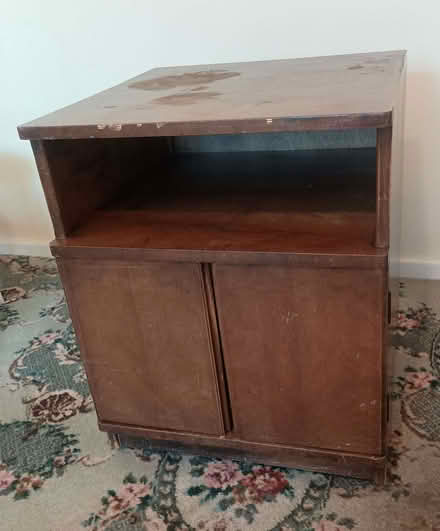 Photo of free Small cupboard (Caversham RG4) #1