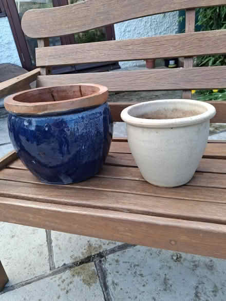 Photo of free Plant pots (Fleetville) #2