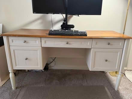 Photo of free Desk – Needs Repair (Midlothian Area) #1