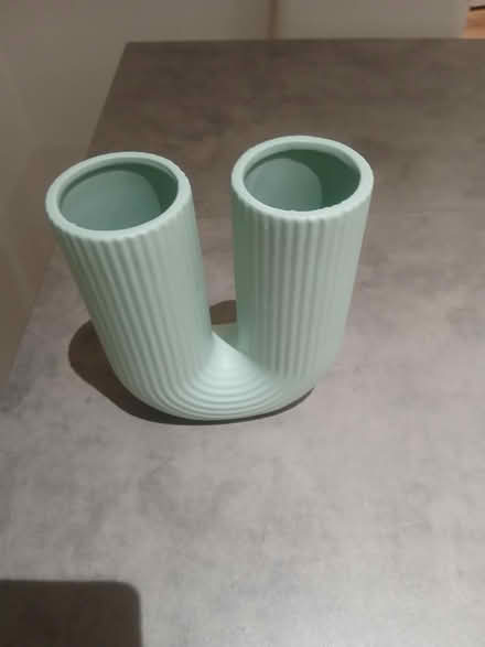 Photo of free Vase (Nw41 by Nw41by) #1