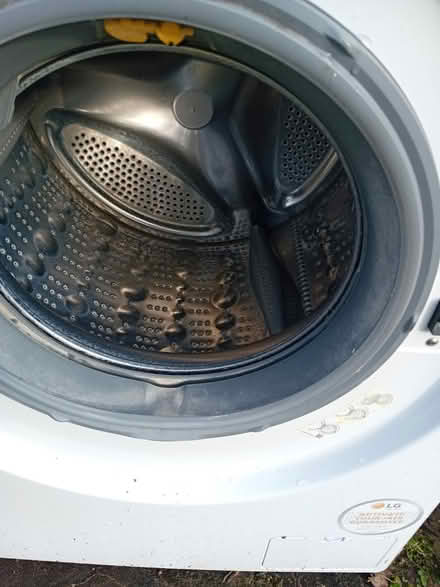 Photo of free Washing Machine and Tumble Dryer (fordingbridge SP6) #4