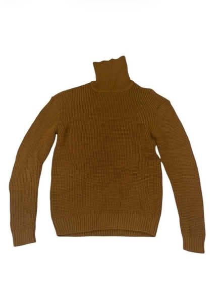 Photo of free Project 23 Woman’s Top (Brooklyn Storage) #1