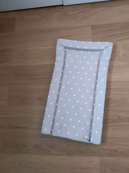 Photo of free Changing mat (Central Reading RG1) #1