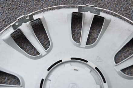 Photo of free Non Genuine Ford Wheel Trim 16" (North Ascot SL5) #3