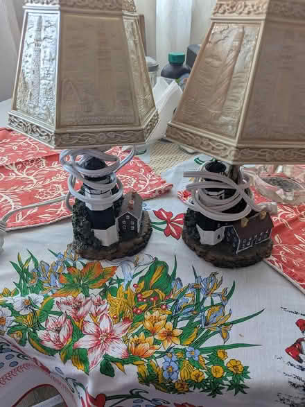 Photo of free Lamps (Bloor and Markdale Rd) #1