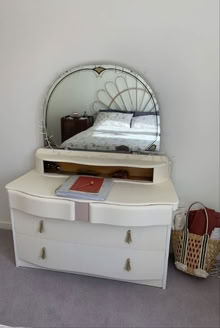 Photo of free Wardrobe & Chest of drawers vintage (Hornsey N8) #1