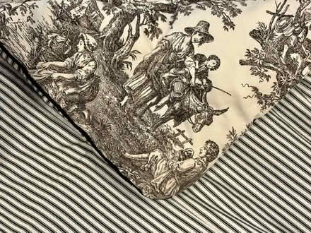 Photo of free Waverly Toile Bed Set & Curtains (Shaw) #4