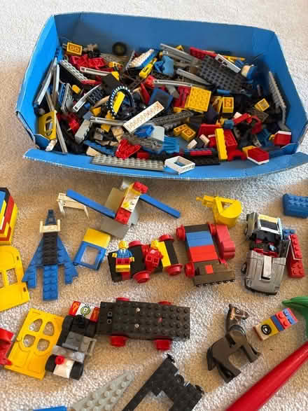 Photo of free Lego (Thames Ditton KT7) #2