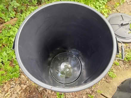 Photo of free 90L Wickes Black Dustbin (Anerley SE20) #2