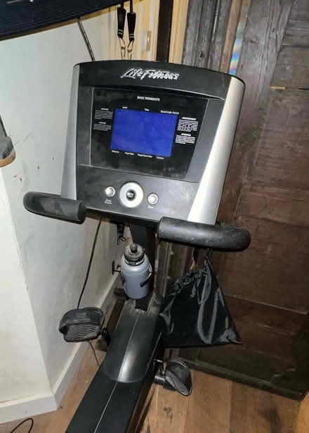 Photo of free Life fitness exercise bike, for repair, parts or scrap. (Oxford OX1) #2