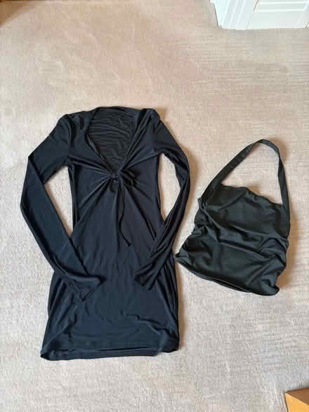 Photo of free Size S/10 Teen/ladies clothes (Weybridge KT13) #3