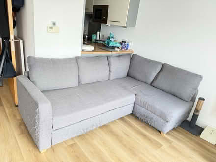 Photo of free corner sofa with storage (M3 7BX) #4