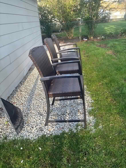 Photo of free Outdoor patio table (Mentor) #2