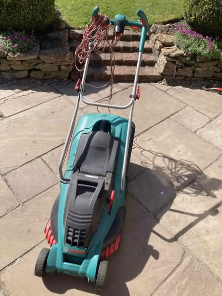 Photo of free Bosch ROTAK 43 ERGOFLEX Lawnmower in working order (West Hanney OX12) #2