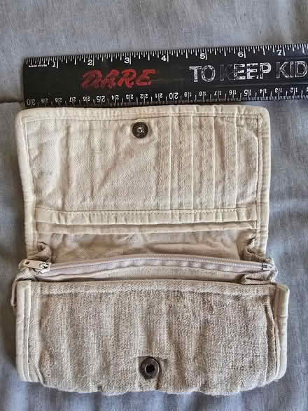 Photo of free Hemp & Cotton Zip Wallet (West 7th) #4