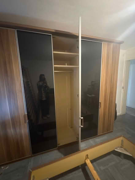 Photo of free Large wardrobe (Canonbury N1) #3